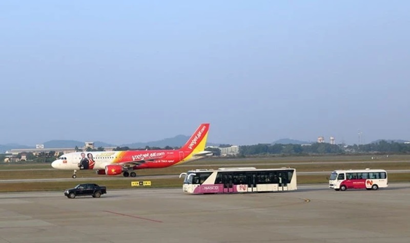 Máy bay vừa khởi hành ở Cam Ranh đã quay lại gấp