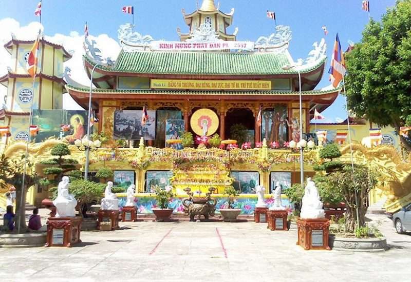 Lưu ý khi du lịch chùa Linh Quang
