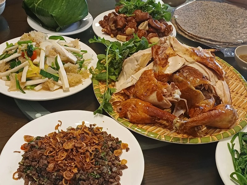 Menu nhà hàng Tuân Gù Mộc Châu.